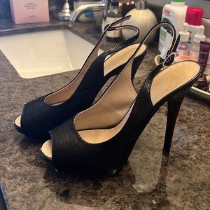 Giuseppe zanotti heels size 38 wears like 8